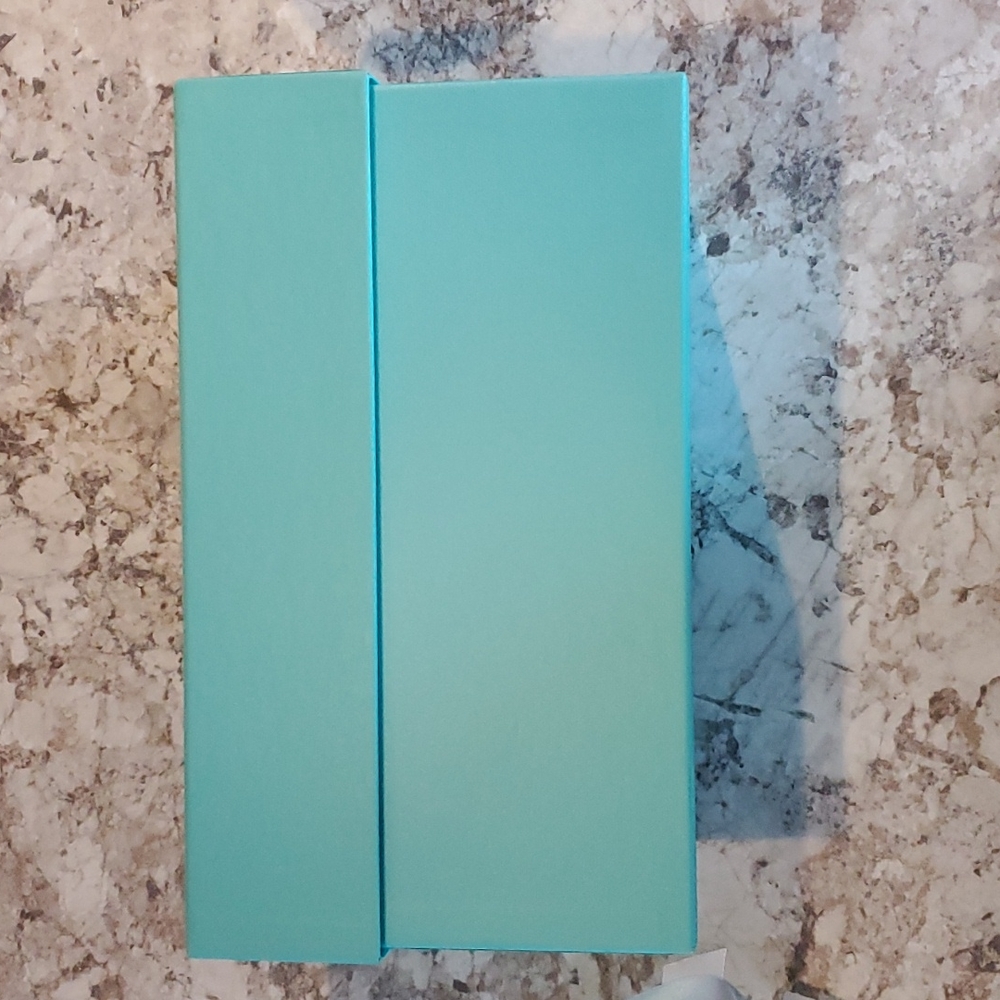 Authentic Tiffany & Co. Box - Picture 4 of 7